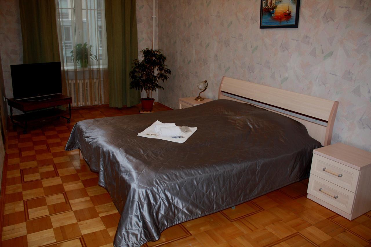 Ficus Hostel Sankt Petersburg Zewnętrze zdjęcie