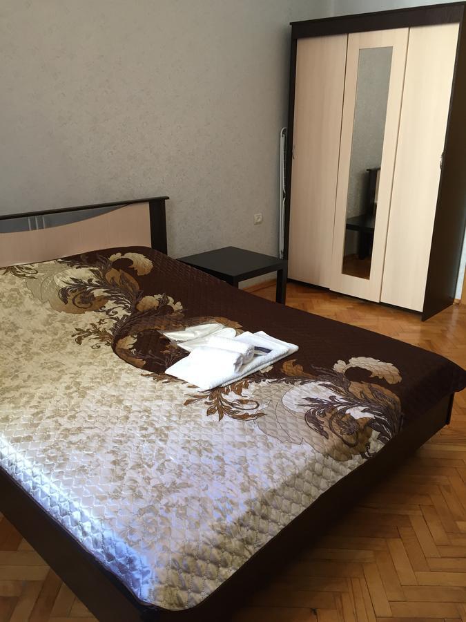 Ficus Hostel Sankt Petersburg Zewnętrze zdjęcie